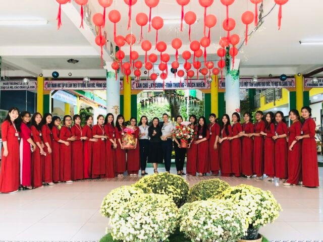ĐÓN ĐOÀN THỰC TẬP 19SMN TRƯỜNG ĐẠI HỌC SƯ PHẠM ĐÀ NẴNG
