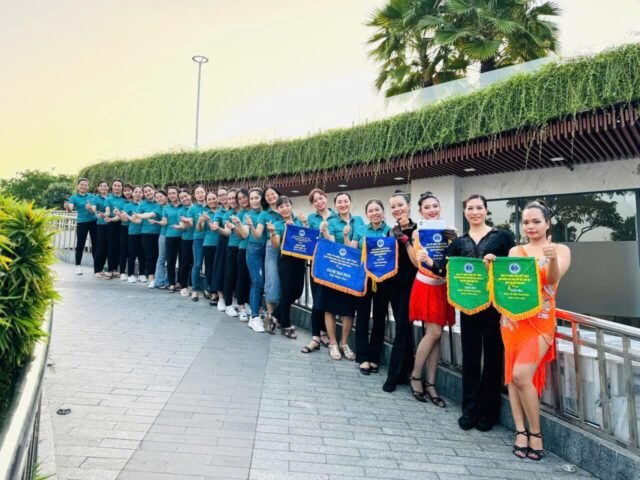 Giải thể thao chào mừng ngày Nhà giáo VN 20/11/2024